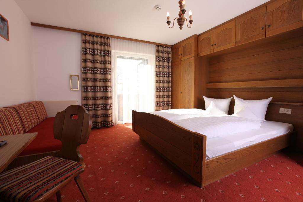 Berghotel Rasis Galtür Habitación foto