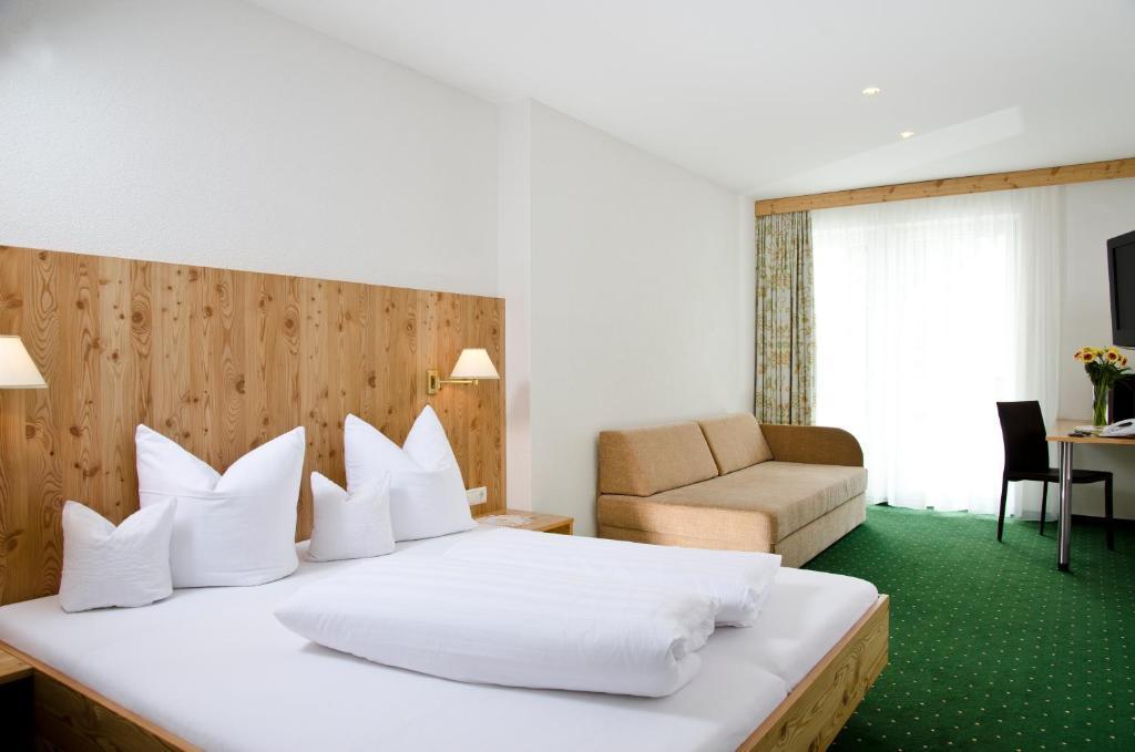 Berghotel Rasis Galtür Habitación foto