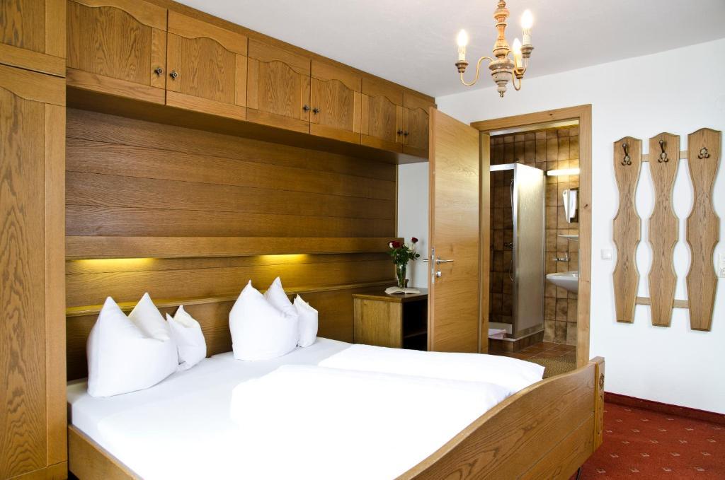 Berghotel Rasis Galtür Habitación foto